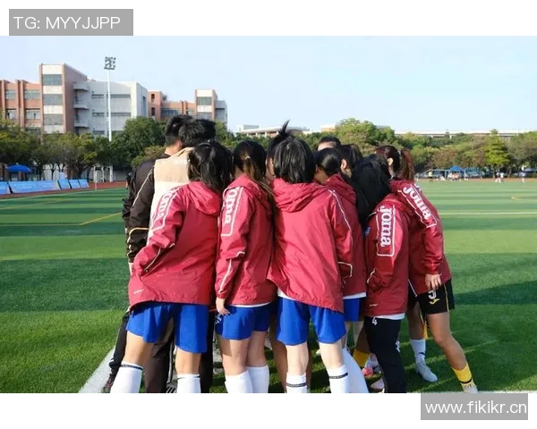 深圳足球队逆袭之旅的真实故事与奋斗精神全记录